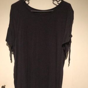 Women’s American Eagle top